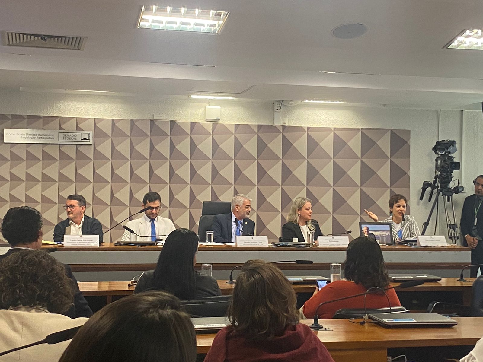 2d0a8b26-906d-482b-aef9-73070321b2f7