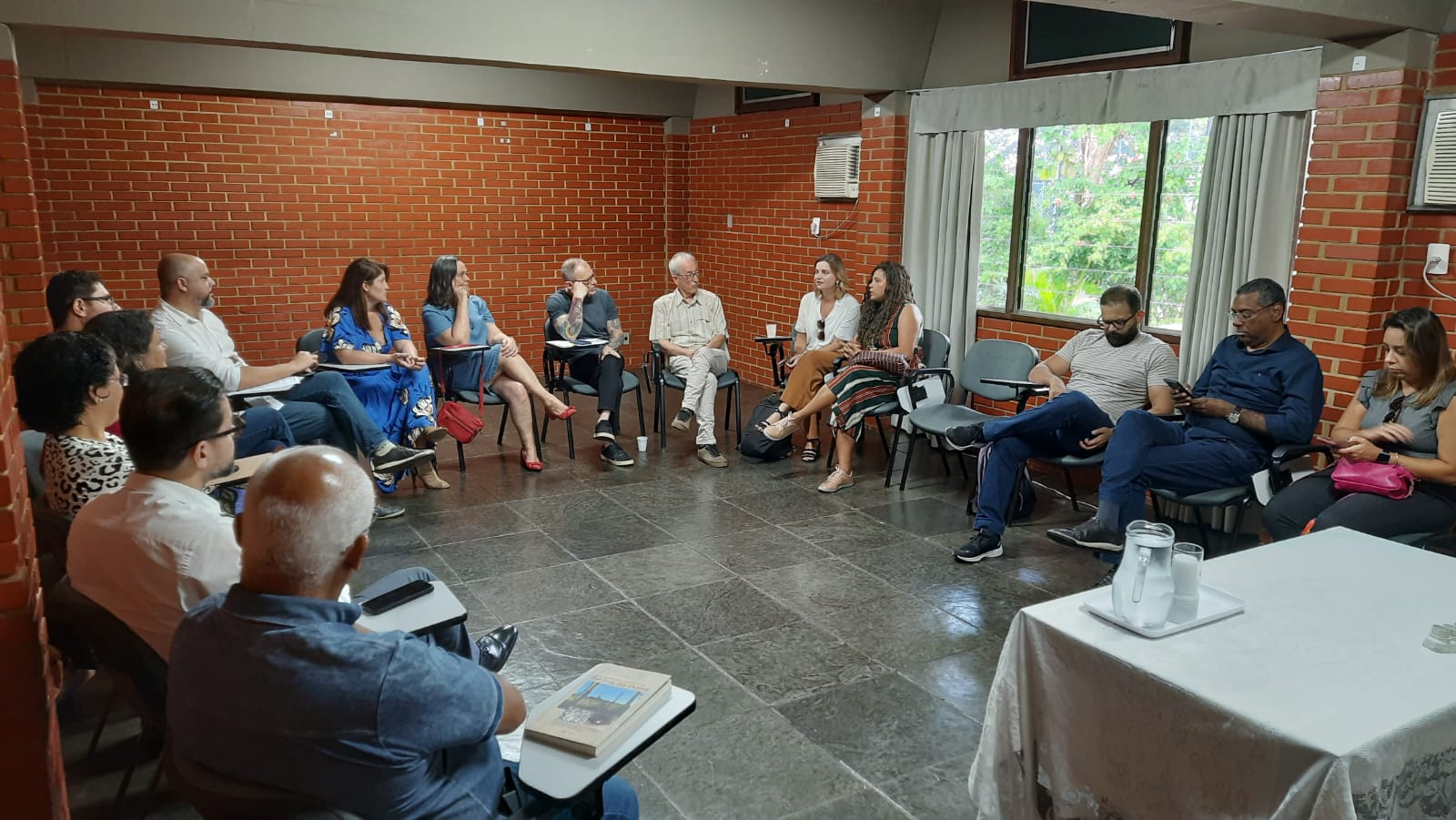 6e2c3f35-b368-4f56-b9f8-680a69cc6f52